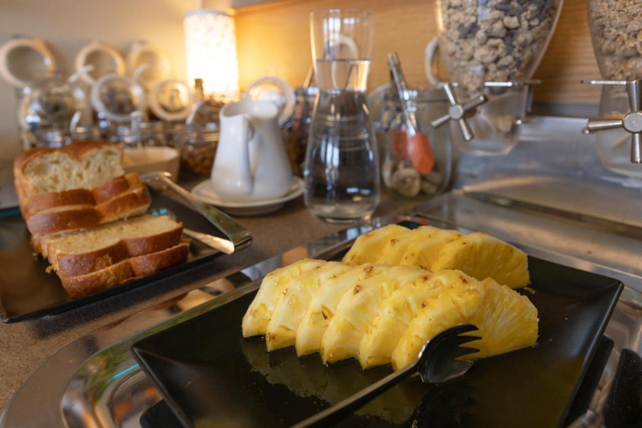 Logis Hotel Reve De Sable Роаян Екстериор снимка