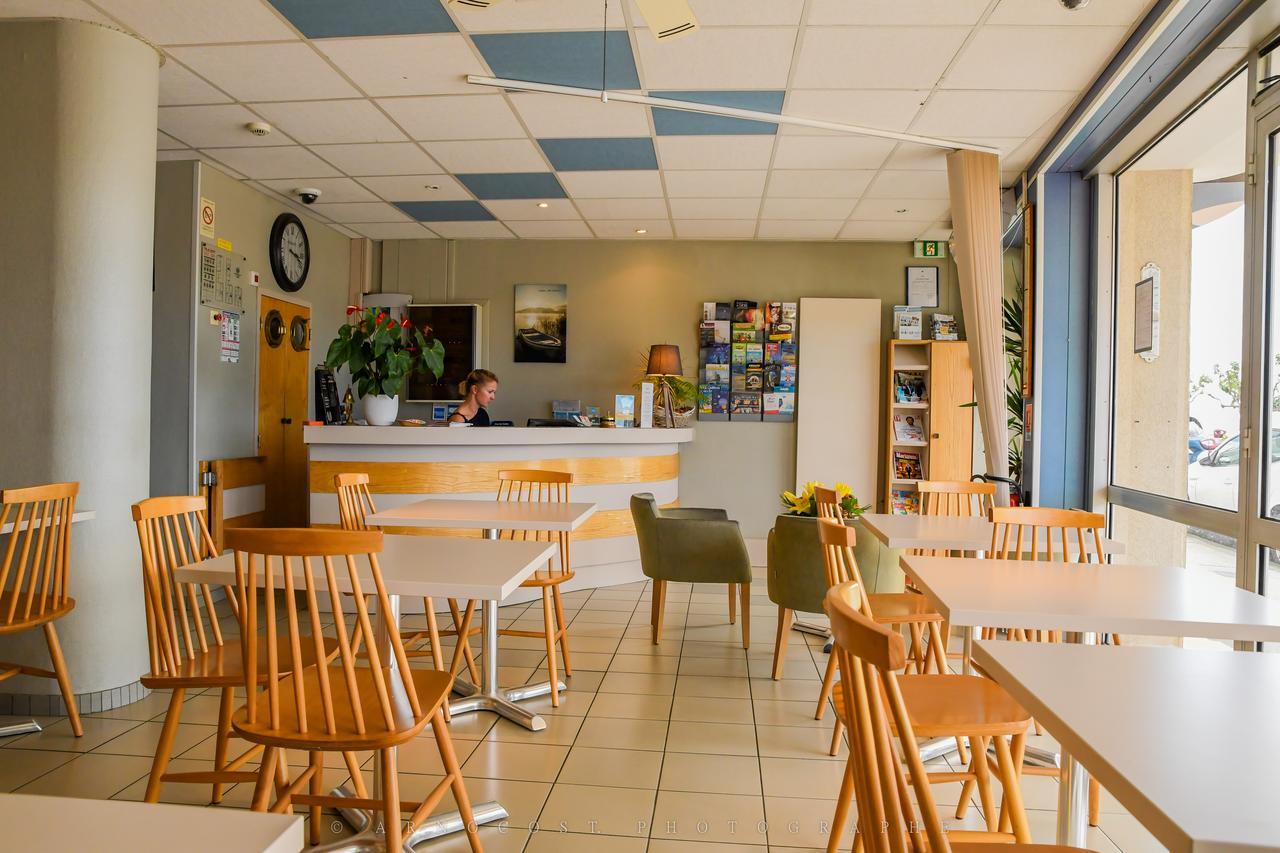 Logis Hotel Reve De Sable Роаян Екстериор снимка
